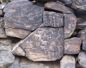 Photo by Aaron Wright of a complex Hohokam petroglyph panel.